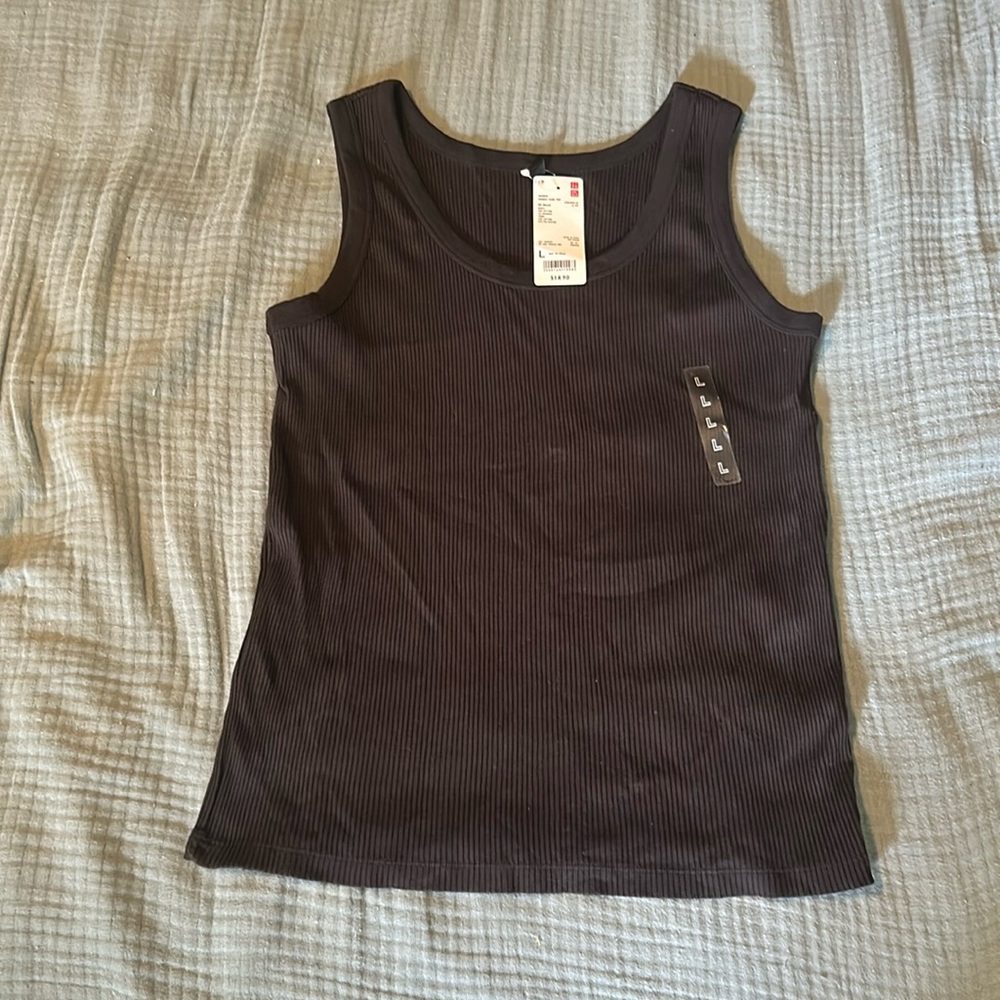 Uniqlo Black Ribbed Tank